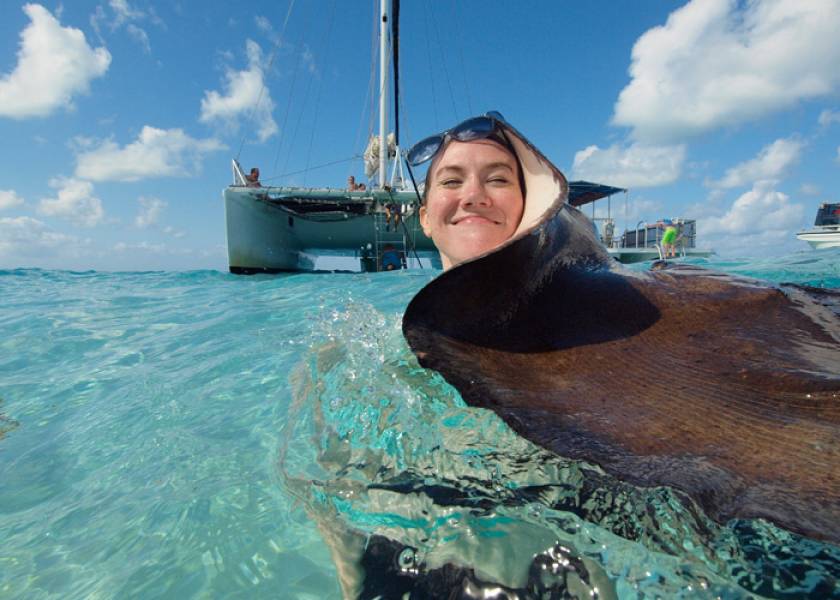 woman with stingray