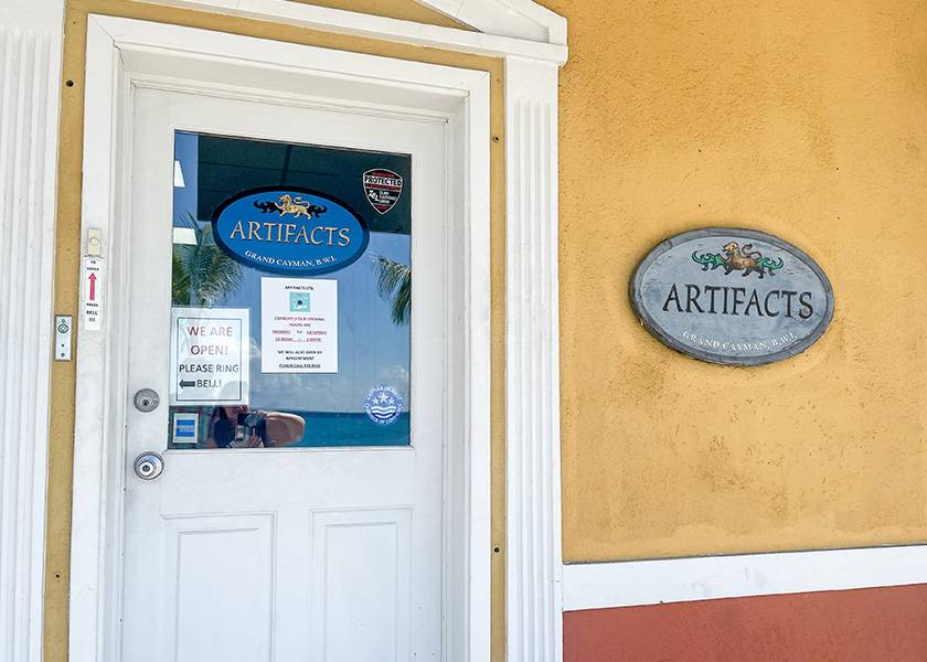 Artifacts entrance
