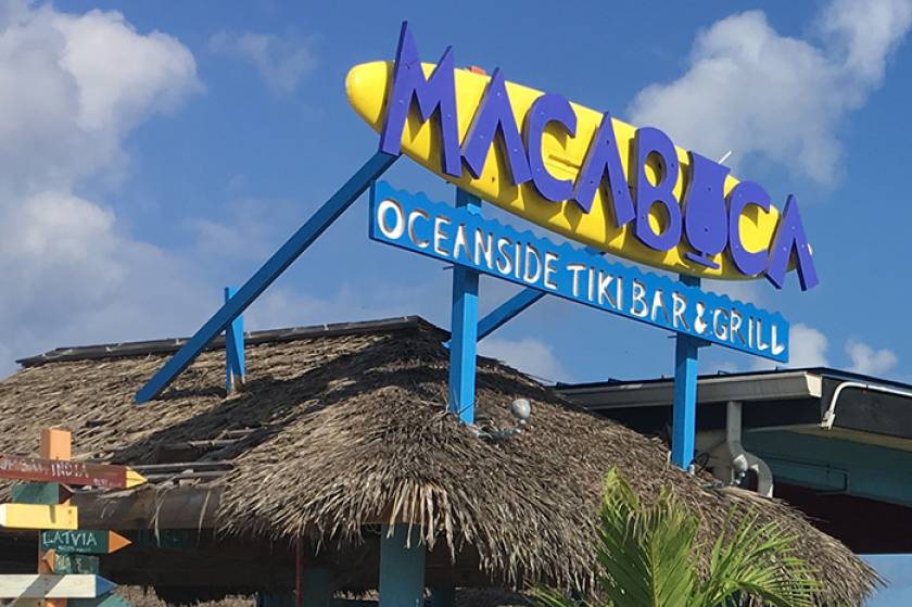 Macabuca Sign